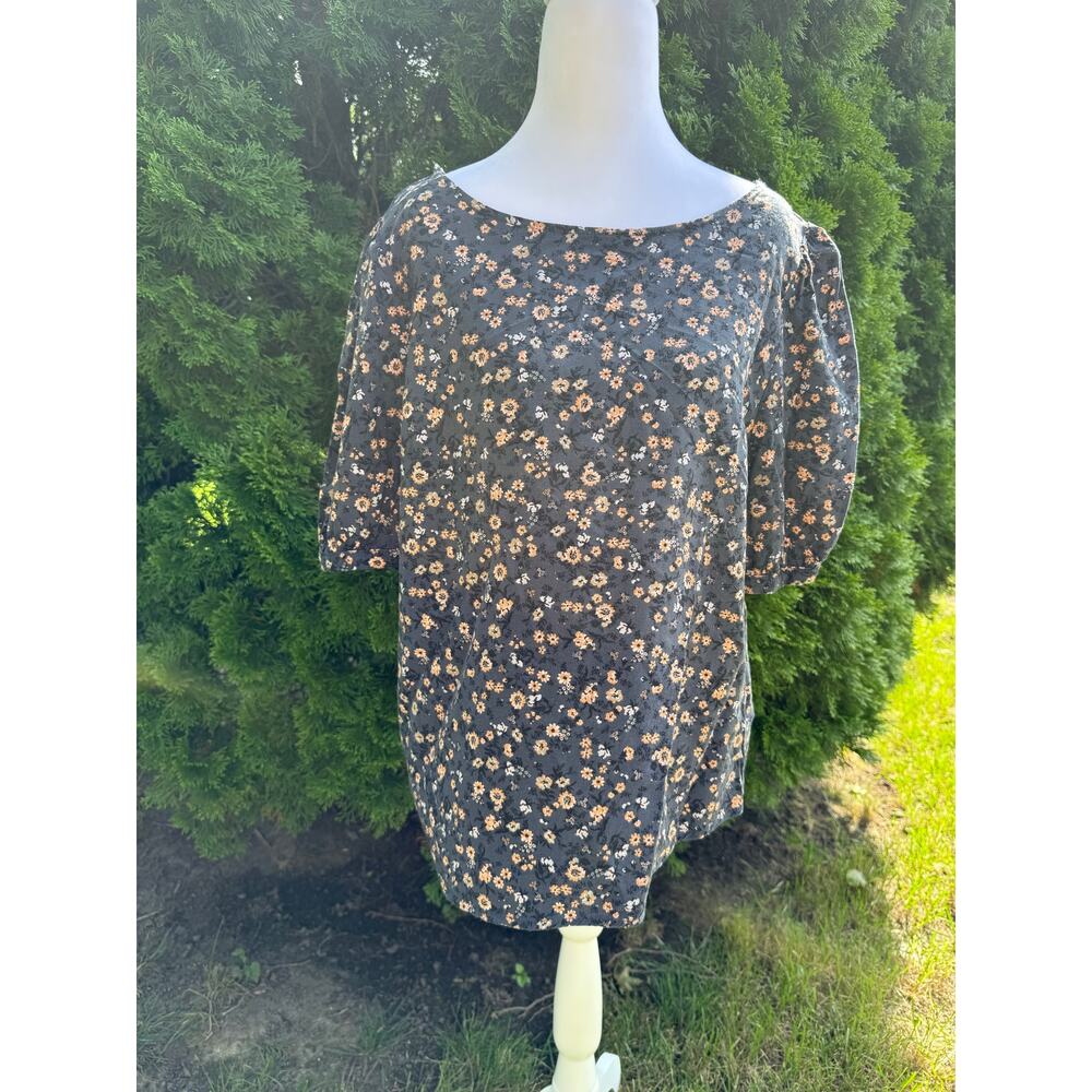 Angels Forever Young Floral Top Size Large